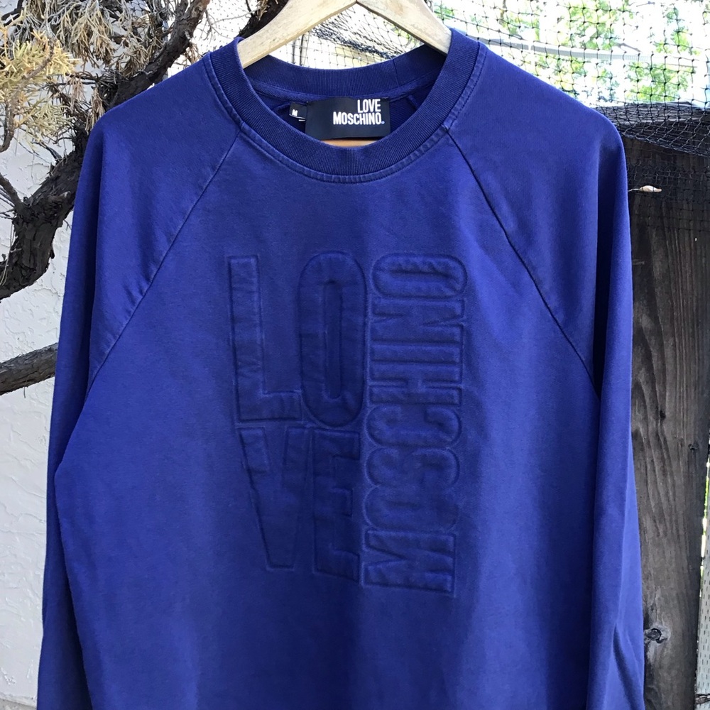 Love Moschino crewneck sweater men’s medium blue designer embossed sweatshirt